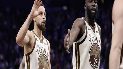 巴多萨首次突破澳网男单四强关卡